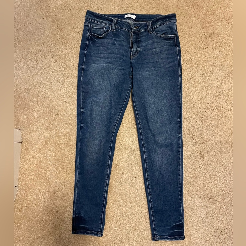 KanCan Signature Mid-Rise Skinny Jeans